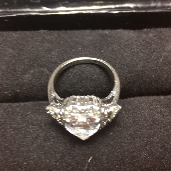 Heart silver ring - Picture 2 of 2